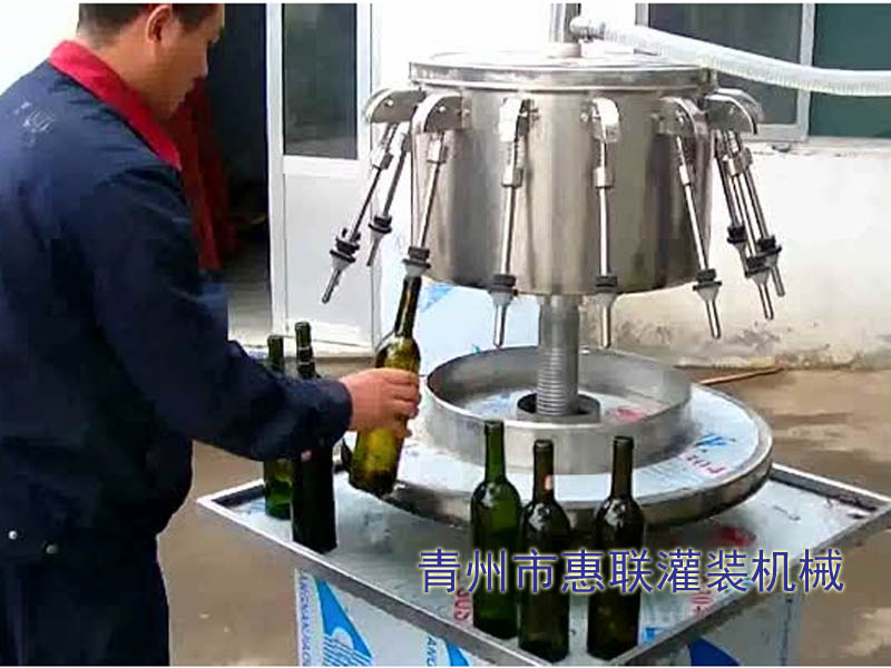 紅酒灌裝機 紅酒灌裝機