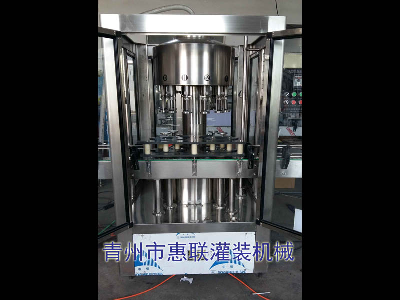 葡萄酒灌裝機 葡萄酒灌裝機