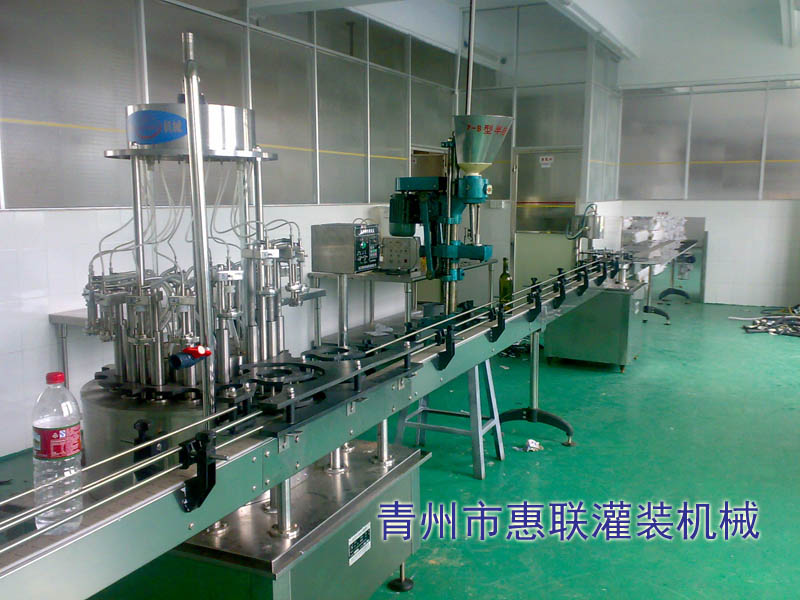 葡萄酒灌裝機 葡萄酒灌裝機