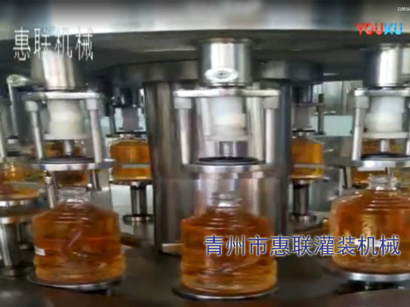 全自動食用油灌裝設(shè)備