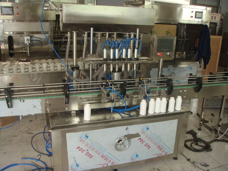 水劑液體肥料灌裝機(jī) 水劑液體肥料灌裝機(jī)