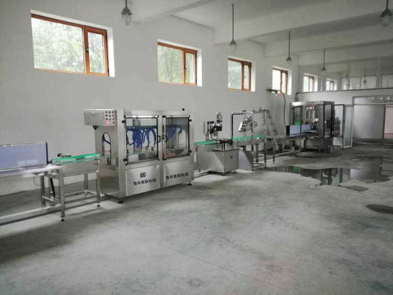 酒水灌裝生產(chǎn)線