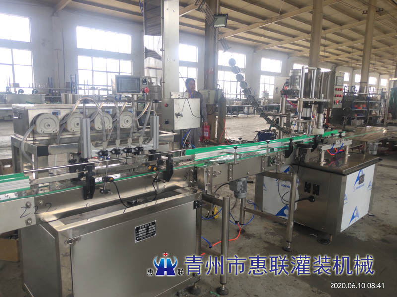膏體灌裝旋蓋機生產線